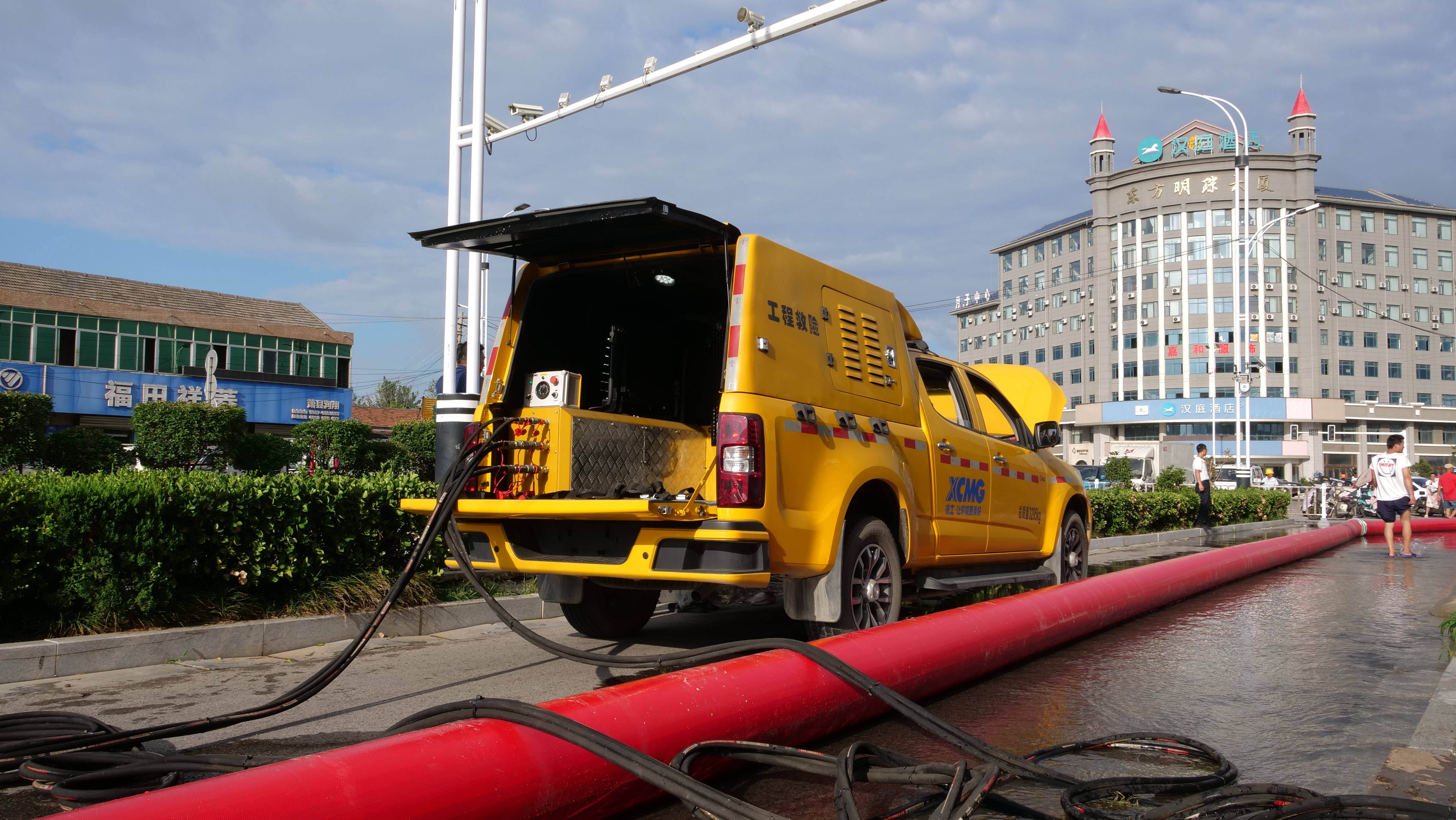 “皖”手同行！徐工排澇救援隊緊急出征！