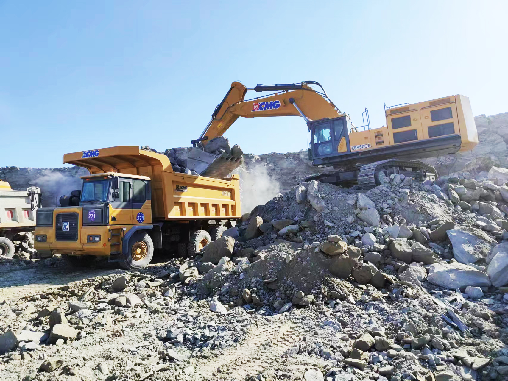 “黃金搭檔”—XE950GA與XDR90完美組合，高效賦能礦山開采