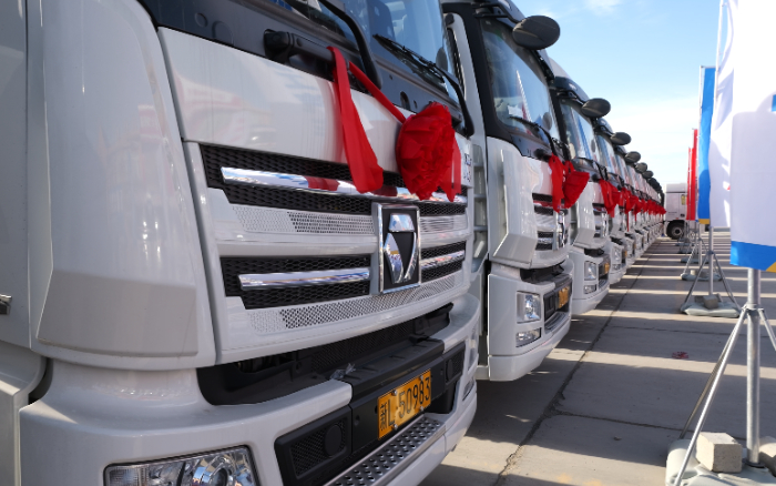 低碳先鋒！徐工天然氣牽引車批量交付西北客戶