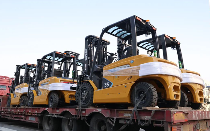 開門紅！百余臺徐工新能源叉車赴廣東→
