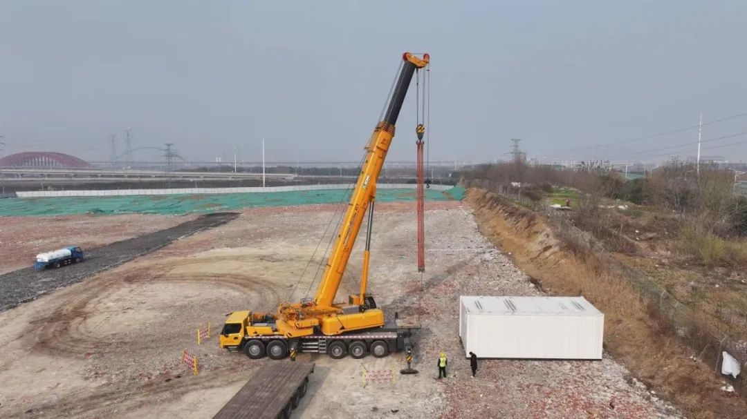 月出勤27天！徐工G2代XCT130G7-1省油又高效，18年吊裝機長都贊！