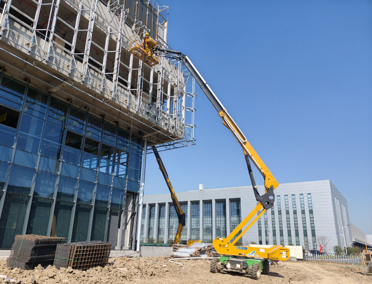 30-50米高空天團(tuán)！徐工10余臺(tái)直臂神器助力合肥新能源汽車(chē)產(chǎn)業(yè)園加速崛起