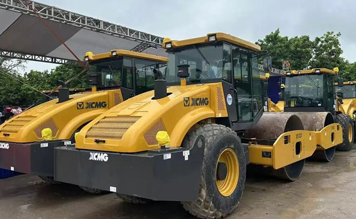 徐工力量助力東南亞基建浪潮-越南北部產(chǎn)業(yè)園道路建設(shè)