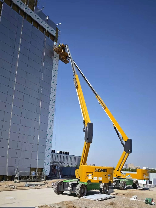 智慧物流中心外立面零碳施工，徐工XGS28ACK-Li成綠色施工密鑰