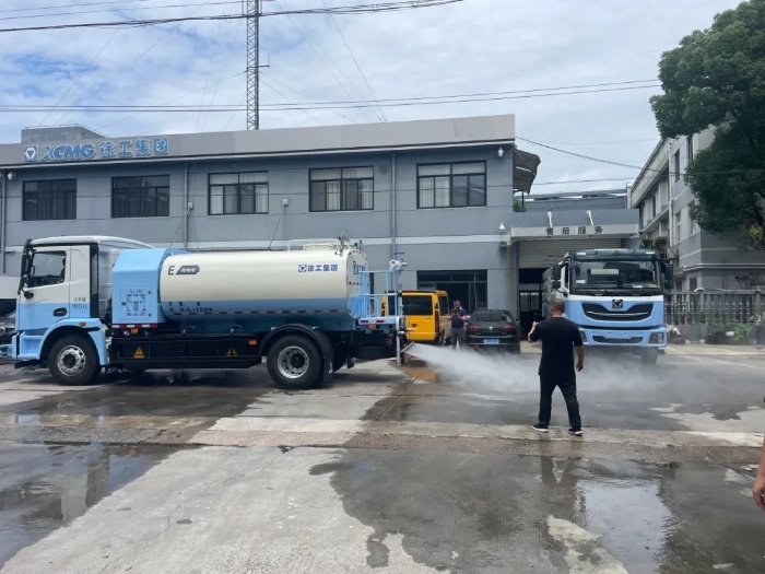 “滬”動綠色！徐工新能源環(huán)衛(wèi)裝備亮相上海推介會