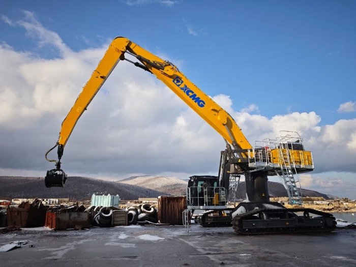 【工程特種兵】港口建設(shè)新寵兒！徐工XE850M抓料機(jī)上新！