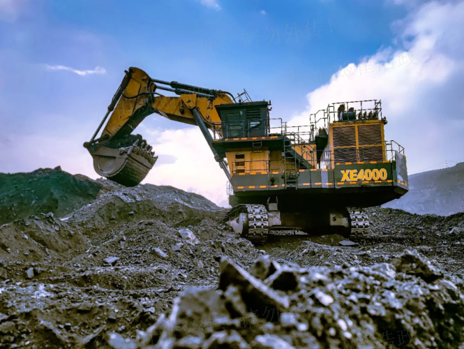 連續(xù)5萬小時出勤！徐工XE4000液壓鏟受礦區(qū)高度贊揚！