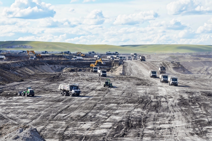 突破千萬方！無人電動礦卡定義礦山新時代！